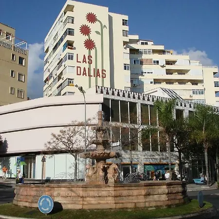 Isabel Manoja Apartment *